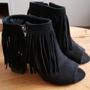 Carlos Santana ankle booties